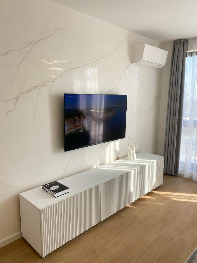 Mediterranea Complex - Luxury Apartment With Sea & Pool View! Варна Екстер'єр фото