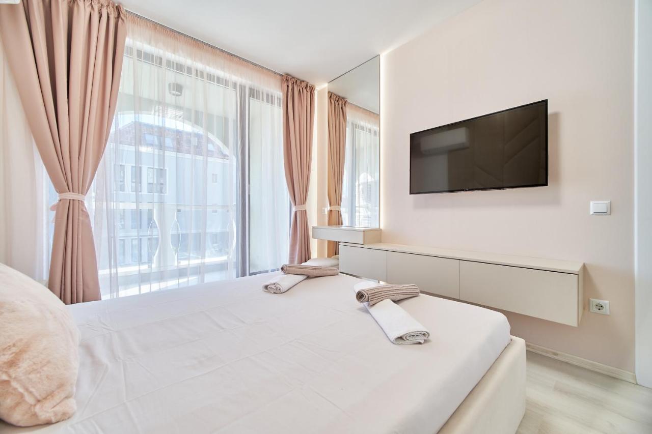Mediterranea Complex - Luxury Apartment With Sea & Pool View! Варна Екстер'єр фото