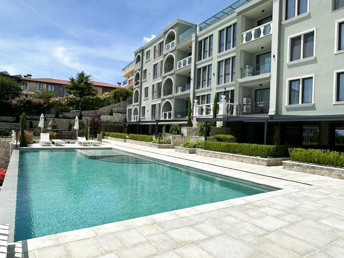 Mediterranea Complex - Luxury Apartment With Sea & Pool View! Варна Екстер'єр фото
